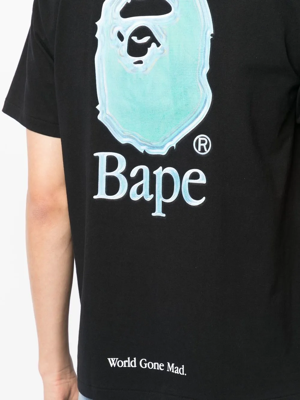 A BATHING APE® graphic-print short-sleeve T-shirt