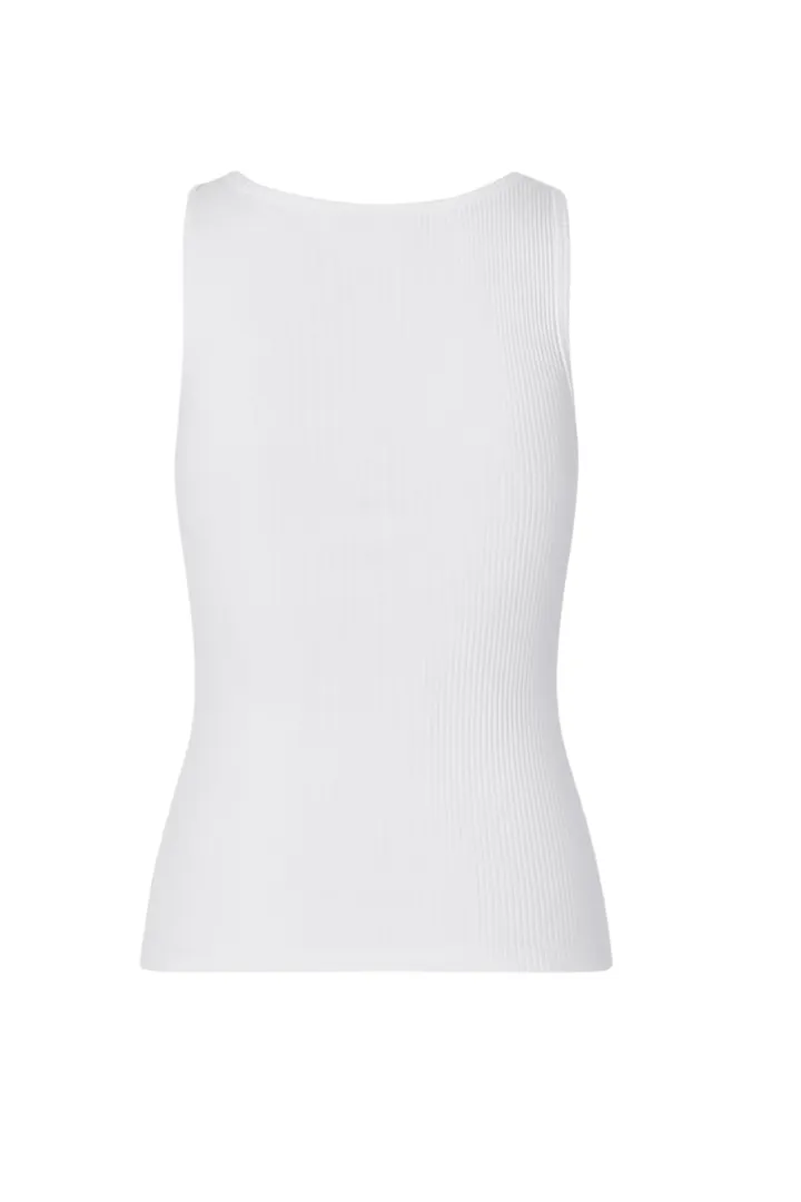 Amanza Tank