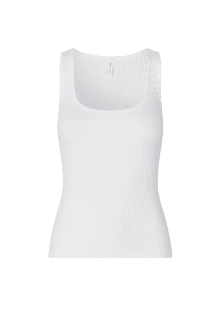 Amanza Tank