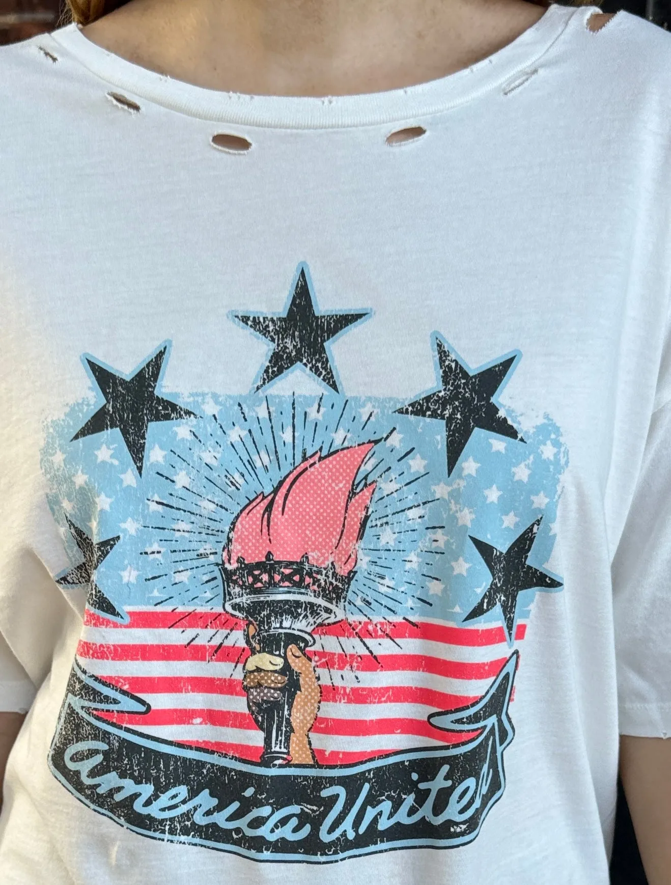 AMERICANA GRAPHIC TEE
