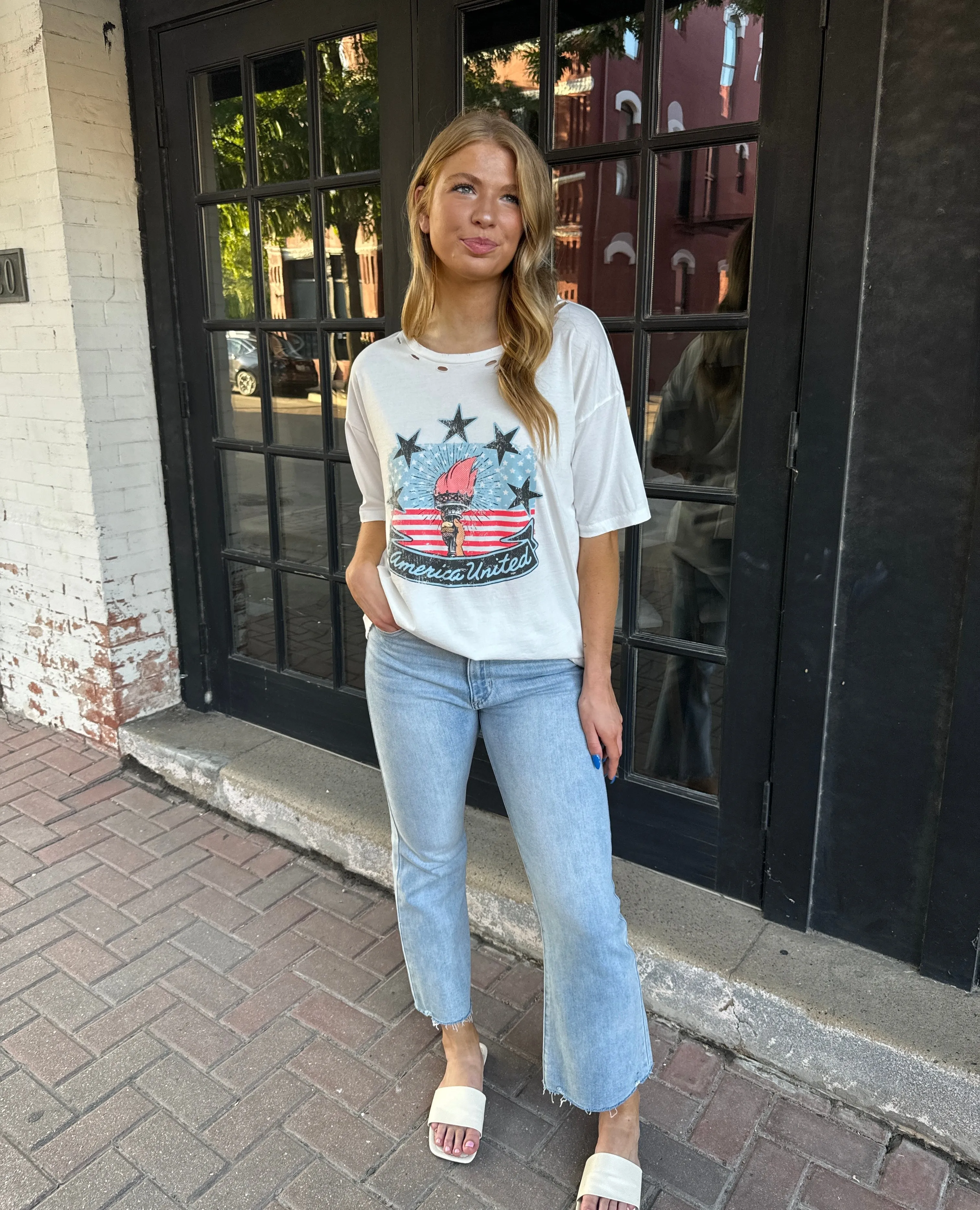 AMERICANA GRAPHIC TEE