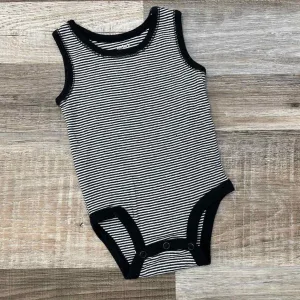 Carter's ONESIE basic