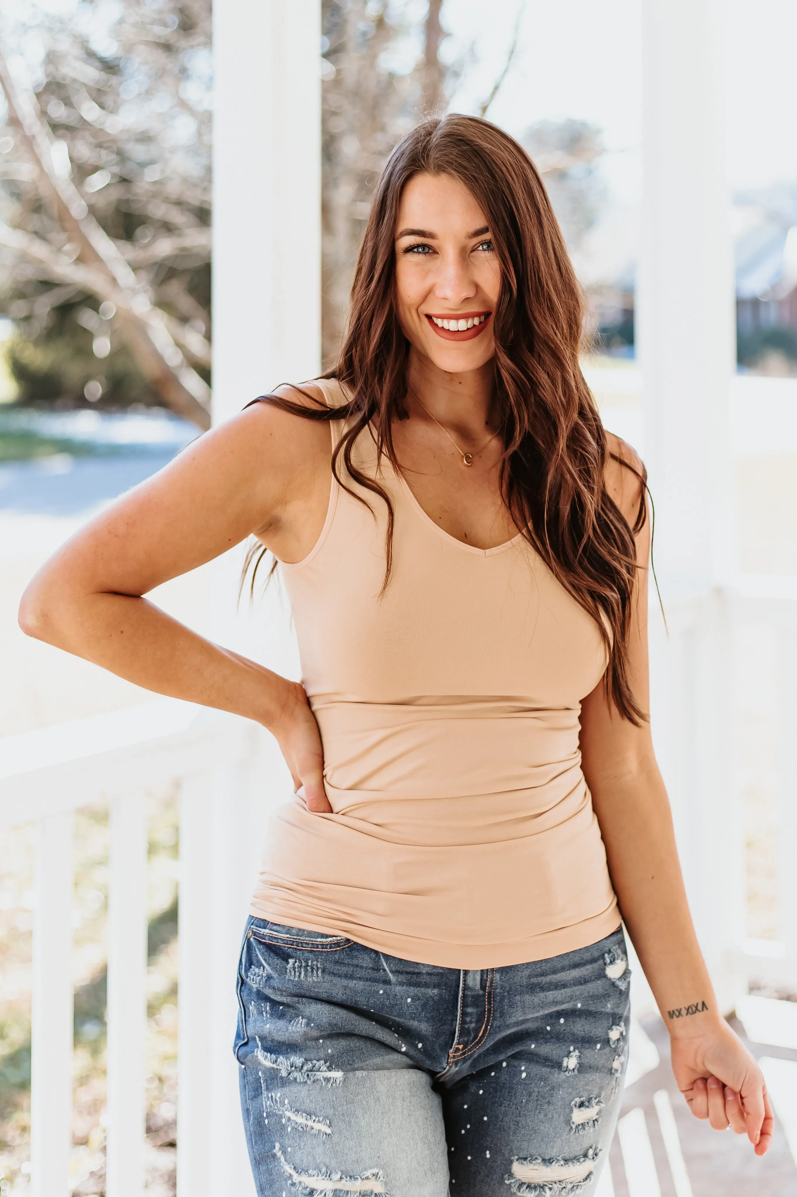 Cathy Basic Reversible Seamless Tank ~ Nude