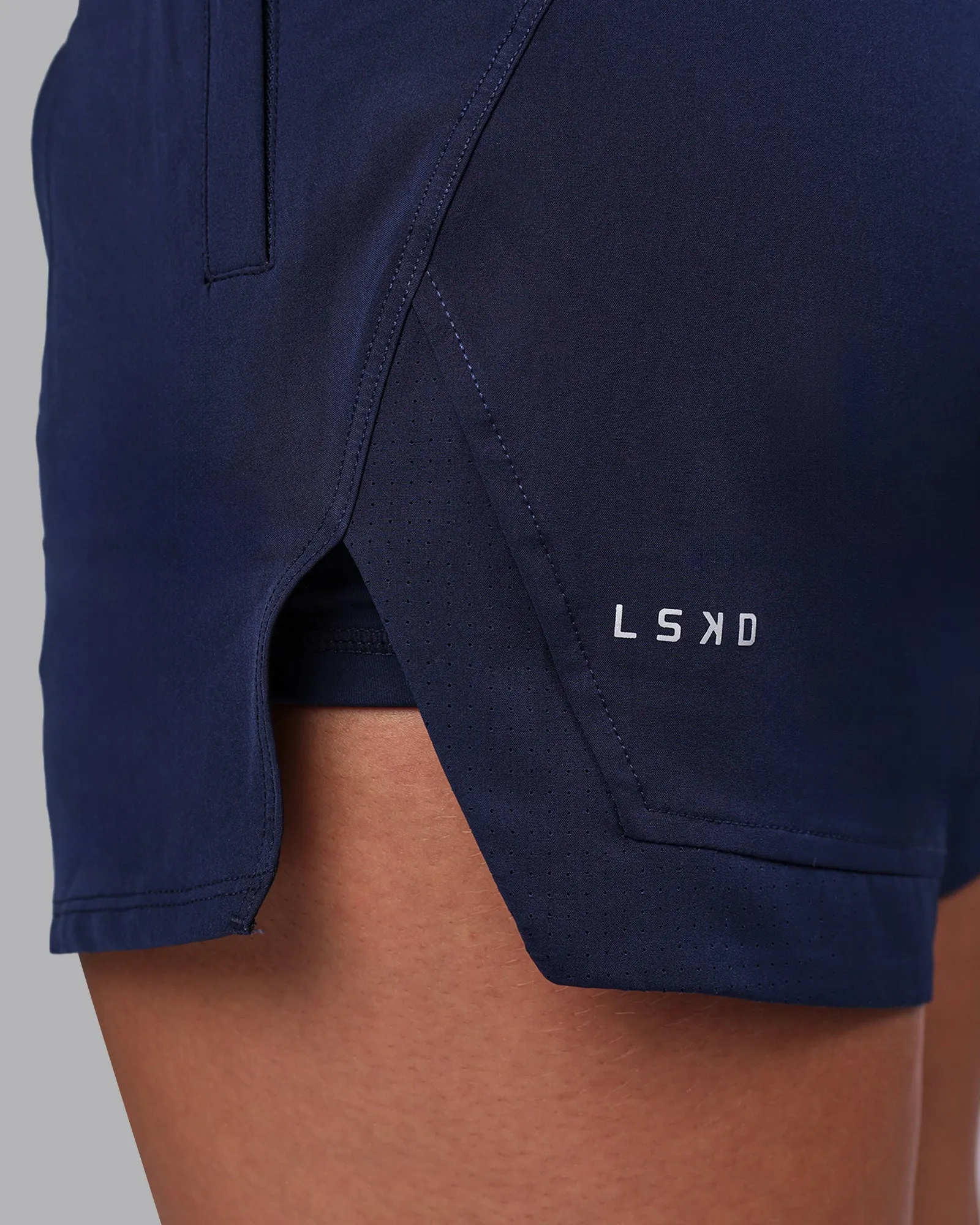 Challenger 5" Lined Performance Shorts - Future Navy