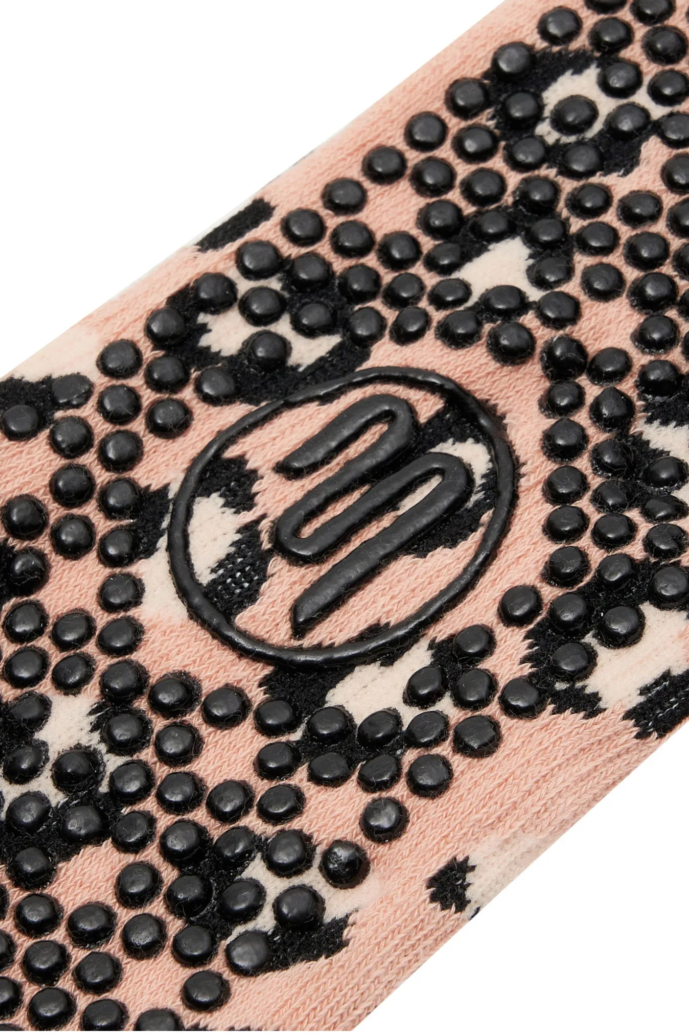 Classic Low Rise Grip Socks - Peach Cheetah