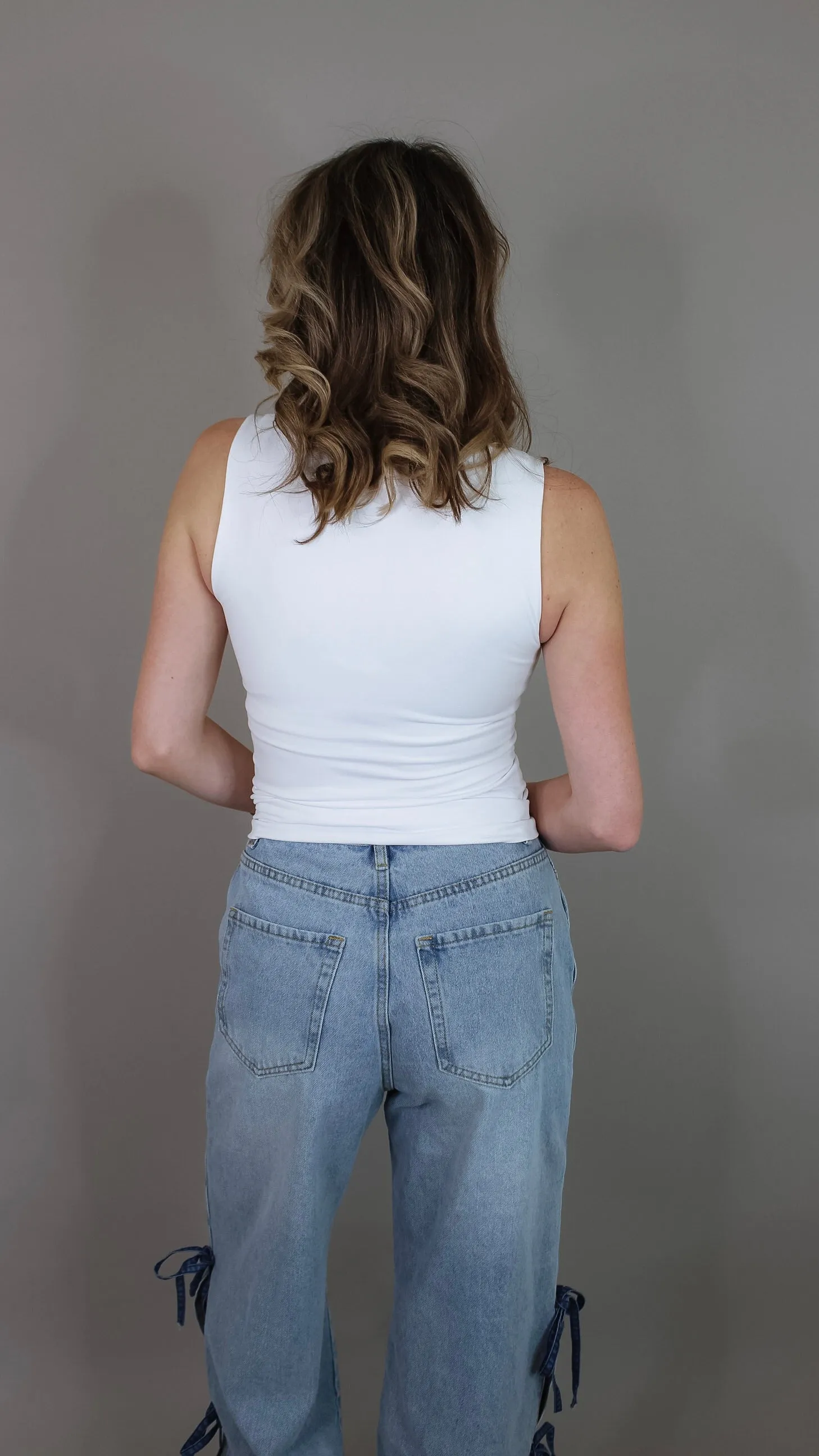 Deena Boat Neck Tank Top - White