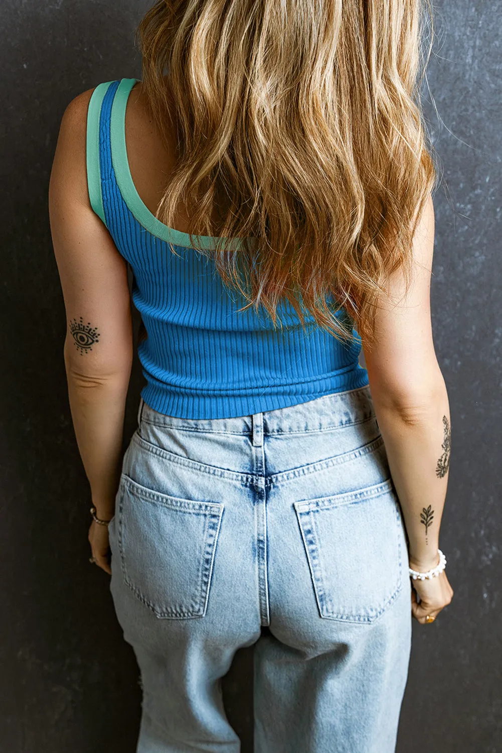 Edge Ribbed Knit U Neck Tank Top