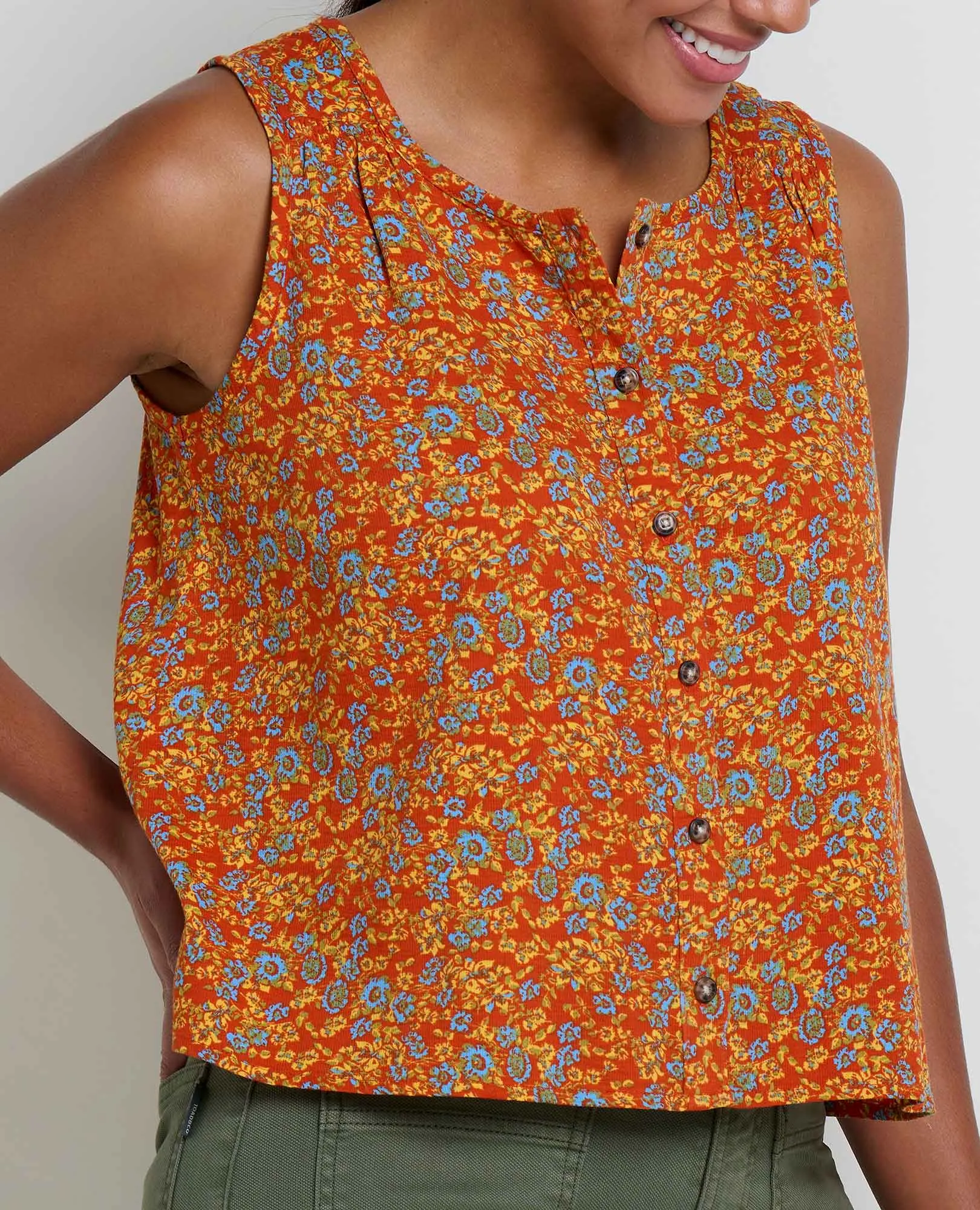 Manzana Button Front Tank - T1112501
