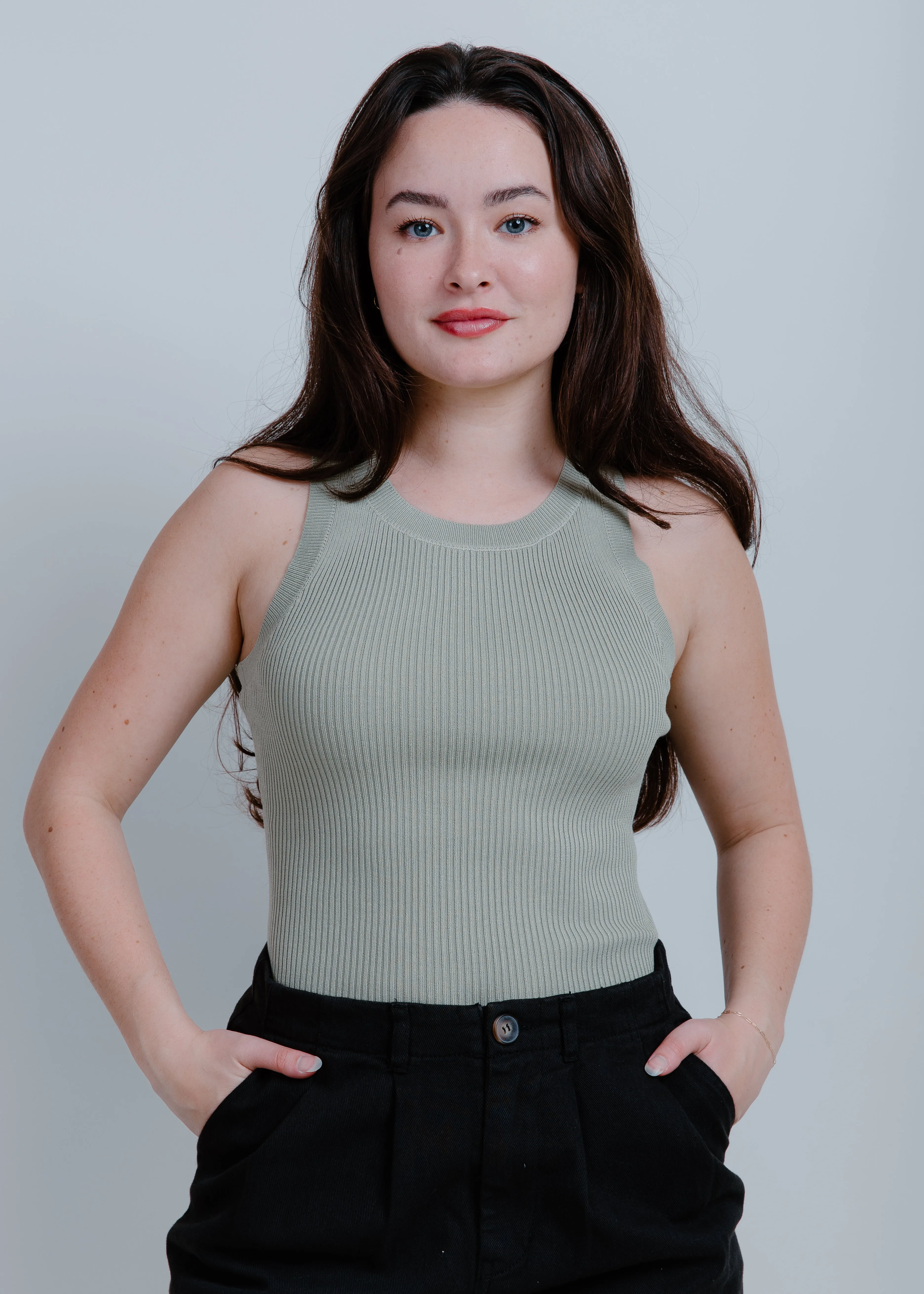 Nola Basic Tank - Olive