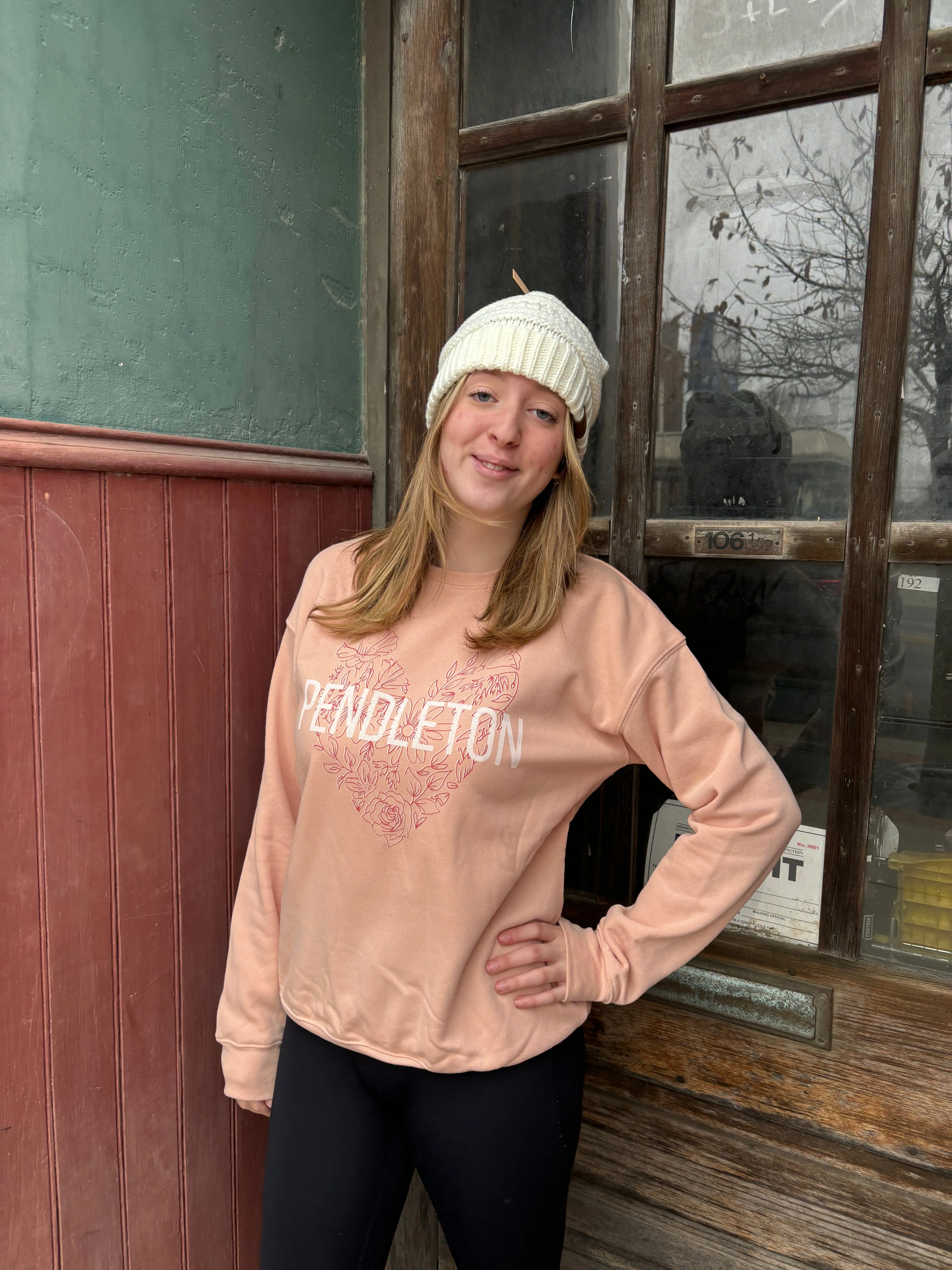 Pendleton Floral Graphic Long Sleeve Sweatshirt 1/3/24 7841
