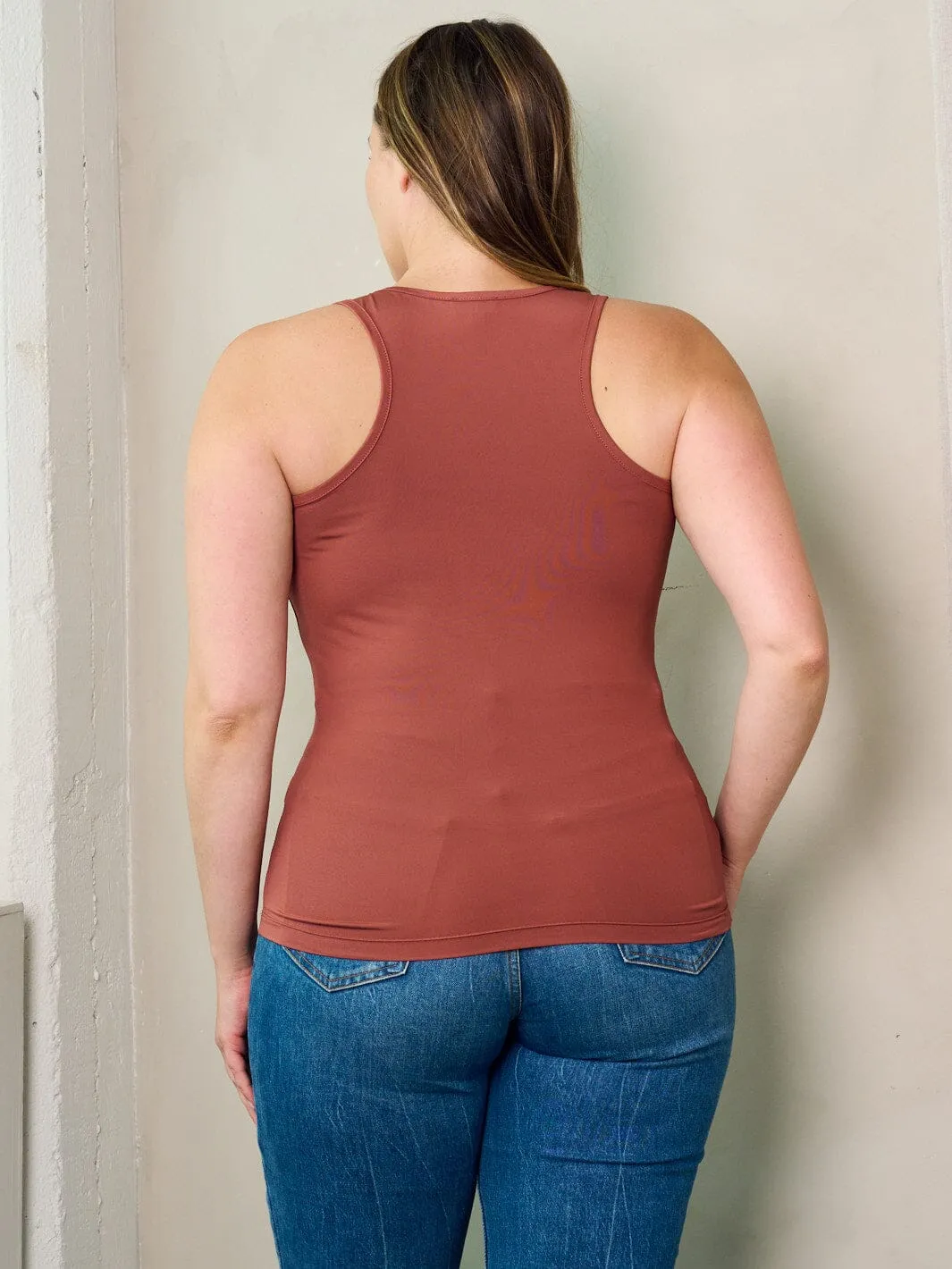 PLUS SIZE SLEEVELESS SOLID BASIC TANK TOP