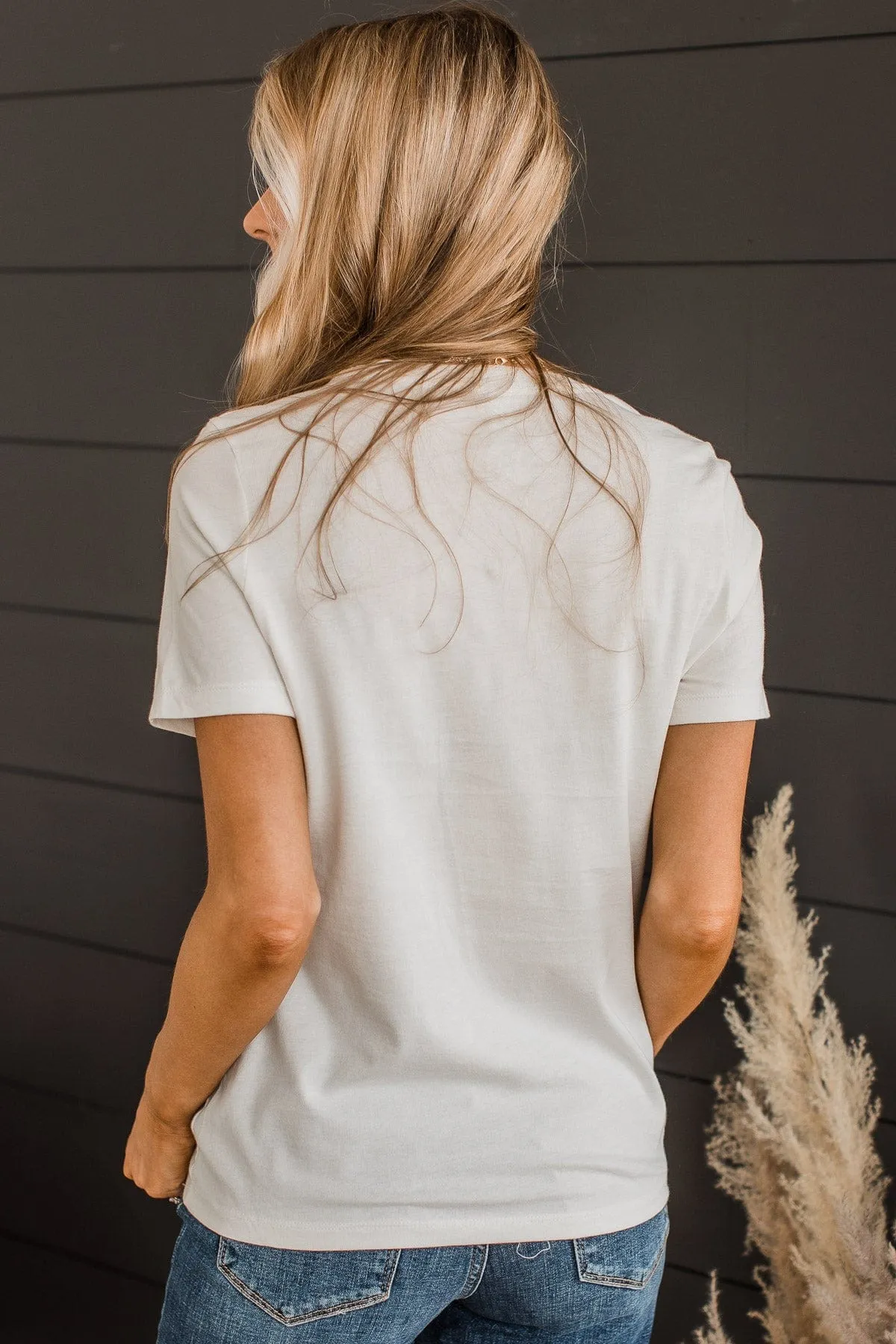 "Adventure Awaits" Graphic Tee- Cream