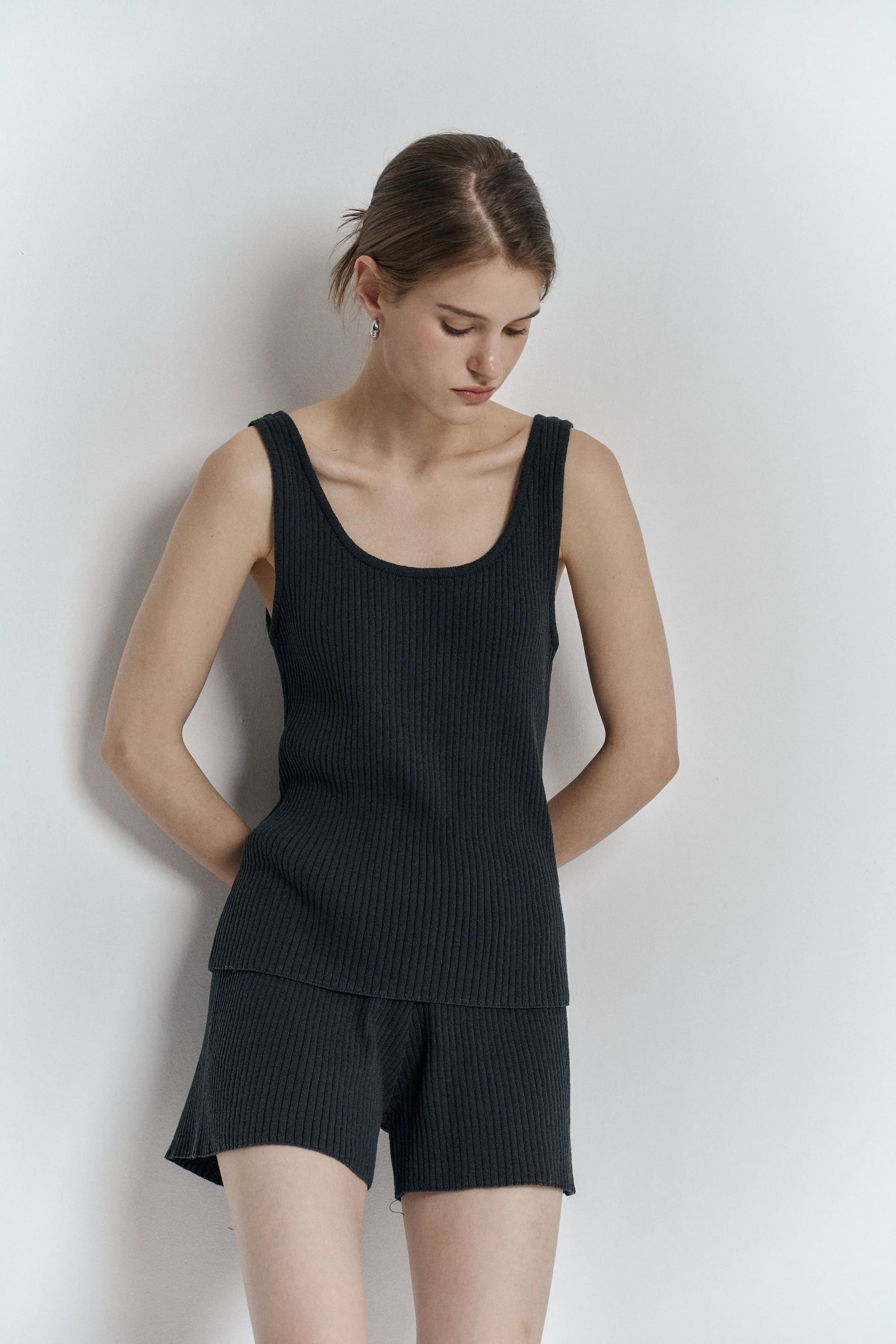 RIBBED KNIT SHORTS_NAVY