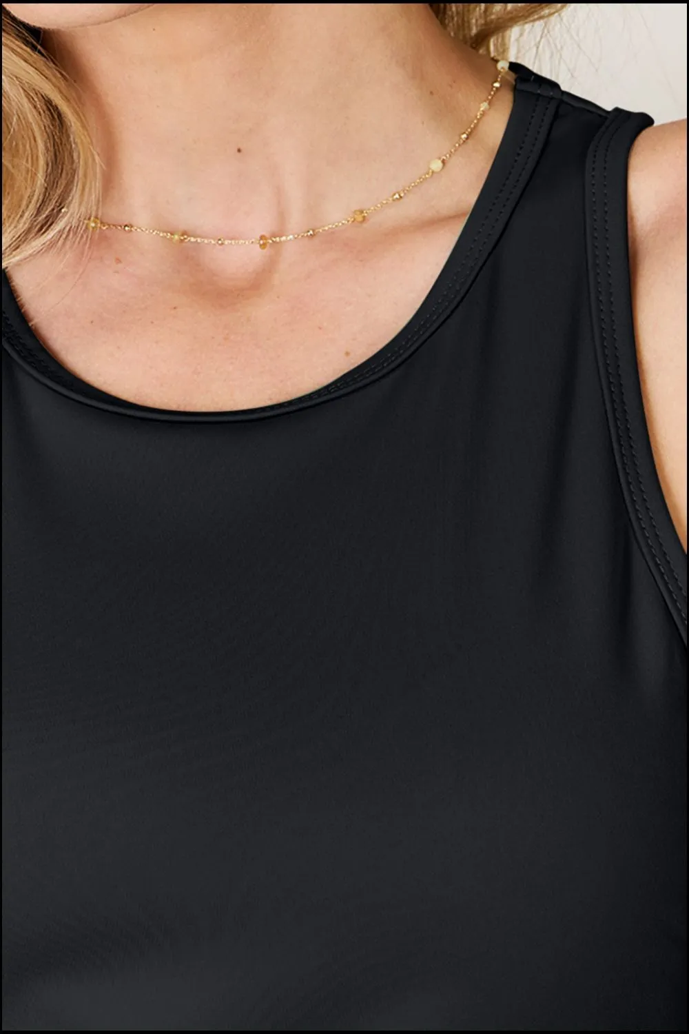ROUND NECK RACERBACK TANK