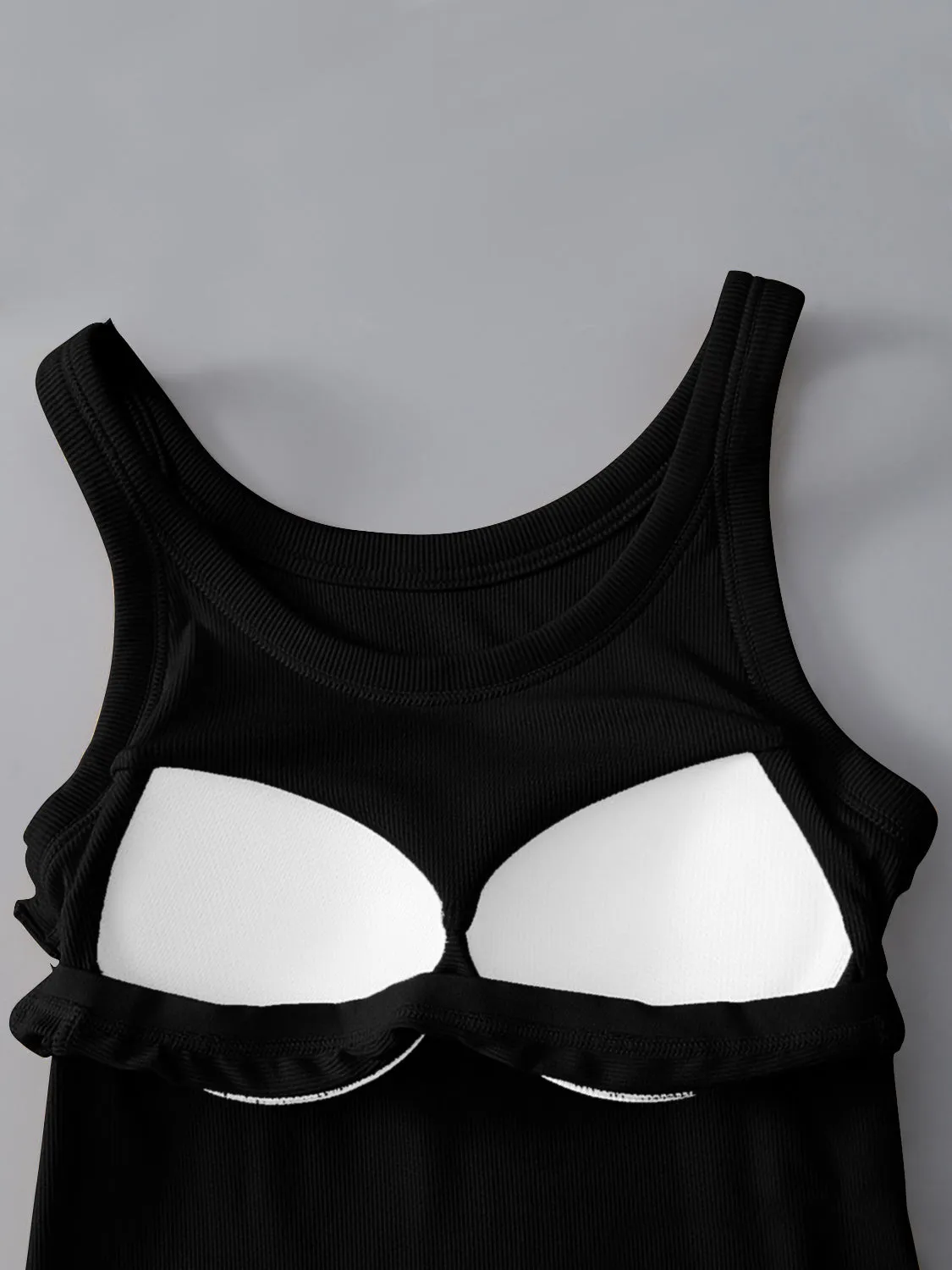 ROUND NECK TANK WITH BRA
