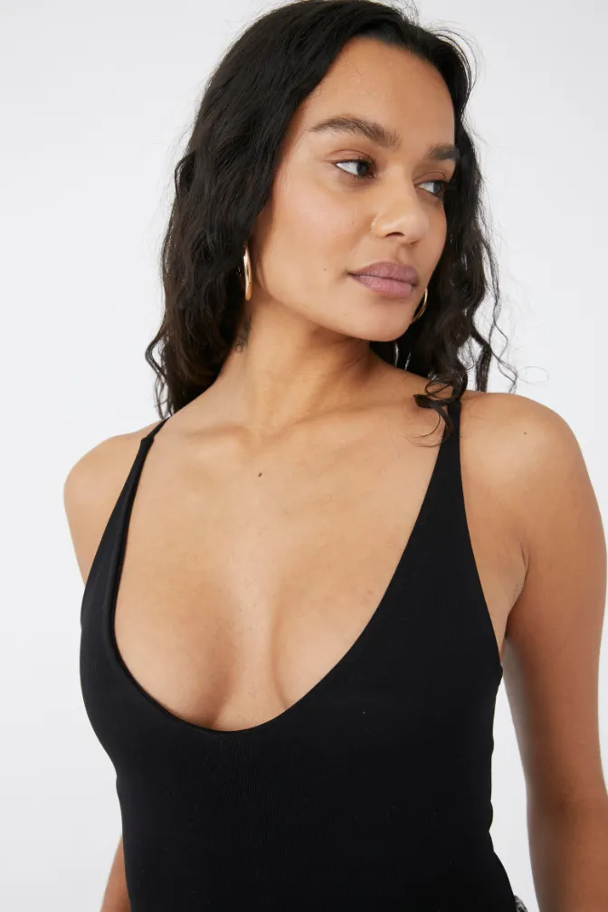 Seamless V-Neck Cami