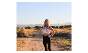 sweep me off my feet-swoop cropped tank