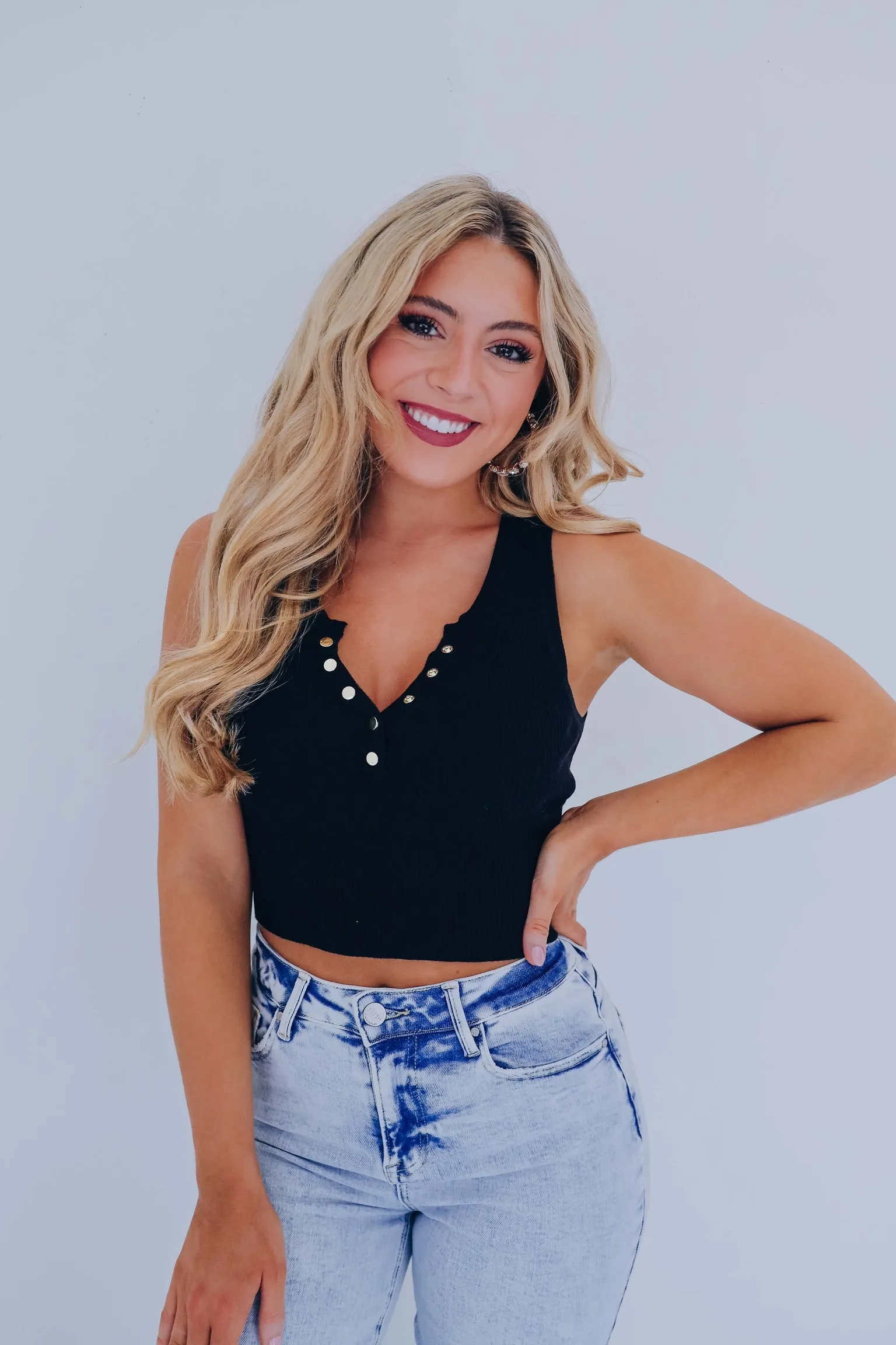 Trendy Button Front Cropped Tank - Black