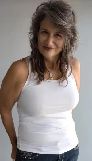 White stretch ribbed tank